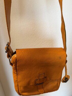 Harbour 2nd Mustard Messenger Bag